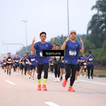 Runner Photo 7376978
