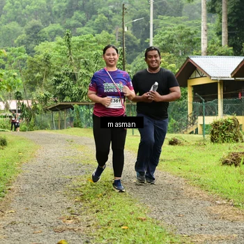 Runner Photo 7376980
