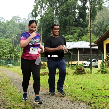 Runner Photo 7376995