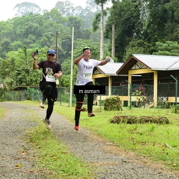 Runner Photo 7377002