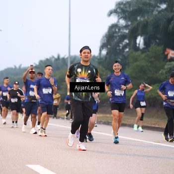 Runner Photo 7377015
