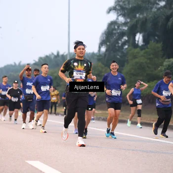 Runner Photo 7377016