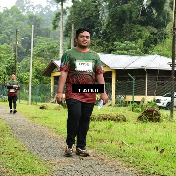 Runner Photo 7377024
