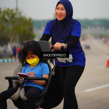 Runner Photo 7377093