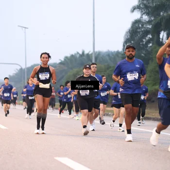 Runner Photo 7377106