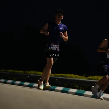 Runner Photo 7377108