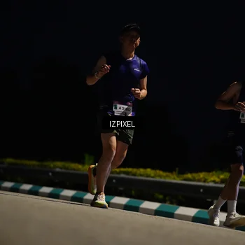 Runner Photo 7377127