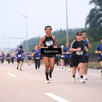 Runner Photo 7377139