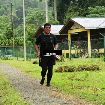 Runner Photo 7377174