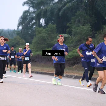 Runner Photo 7377176