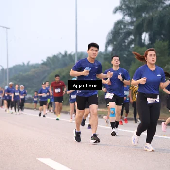 Runner Photo 7377217