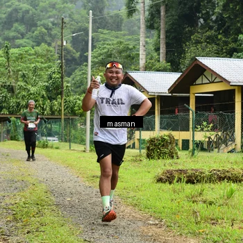 Runner Photo 7377235