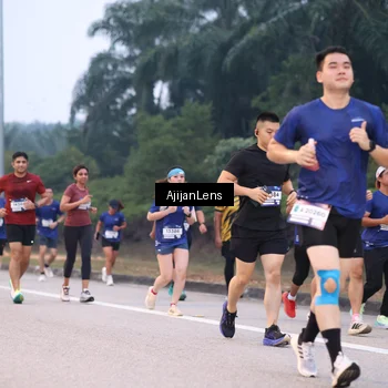 Runner Photo 7377246