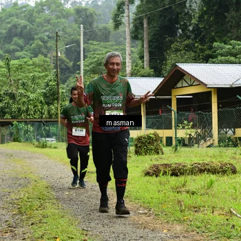 Runner Photo 7377248