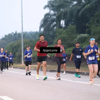 Runner Photo 7377281
