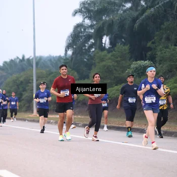 Runner Photo 7377291