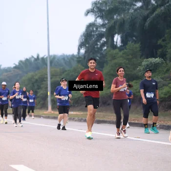 Runner Photo 7377305