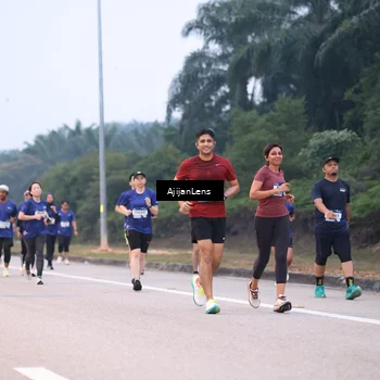 Runner Photo 7377315