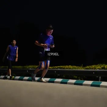 Runner Photo 7377341