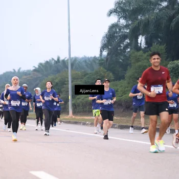 Runner Photo 7377343