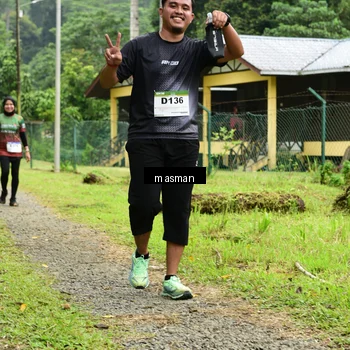 Runner Photo 7377371