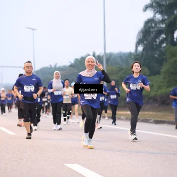 Runner Photo 7377375