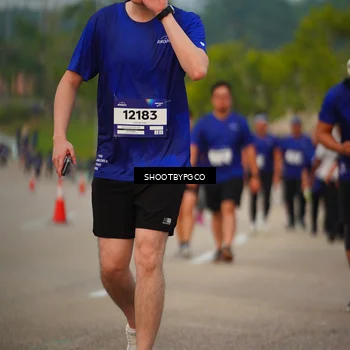 Runner Photo 7377399
