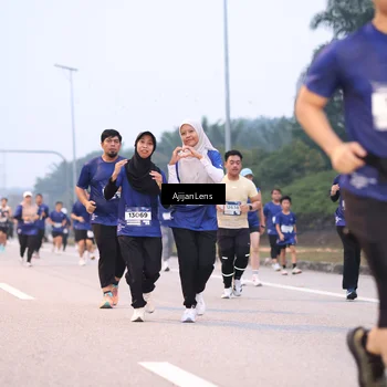 Runner Photo 7377404