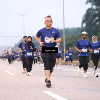 Runner Photo 7377405