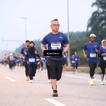 Runner Photo 7377422