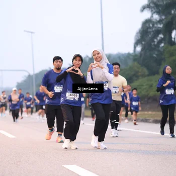 Runner Photo 7377425