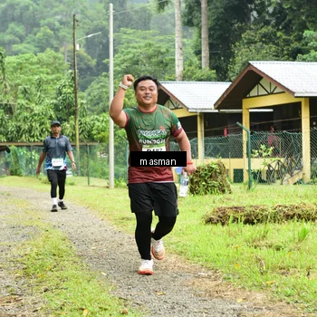 Runner Photo 7377440