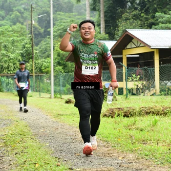 Runner Photo 7377444