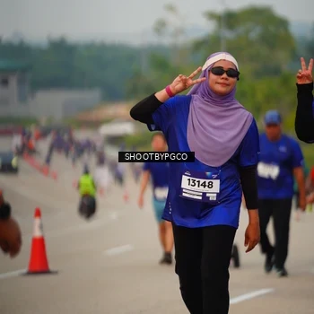 Runner Photo 7377510