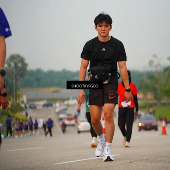 Runner Photo 7377749