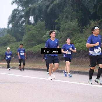 Runner Photo 7377752