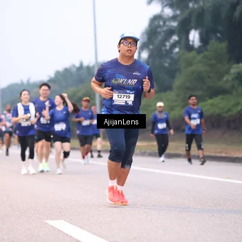 Runner Photo 7377759