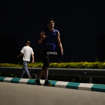 Runner Photo 7377770