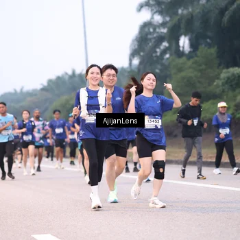 Runner Photo 7377772
