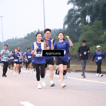 Runner Photo 7377775