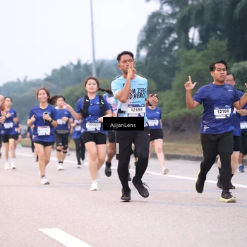 Runner Photo 7377809