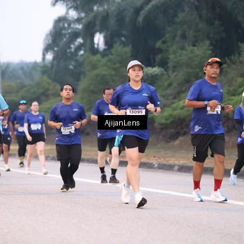 Runner Photo 7377810