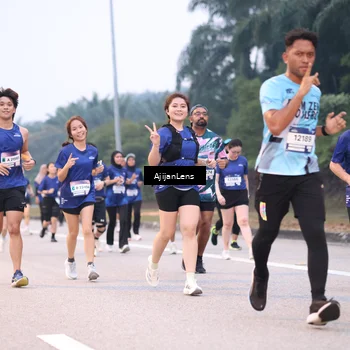 Runner Photo 7377819