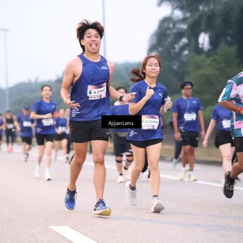 Runner Photo 7377838