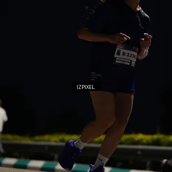 Runner Photo 7377848