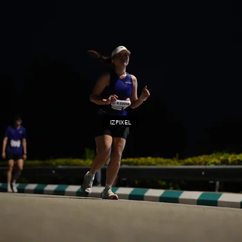 Runner Photo 7377861