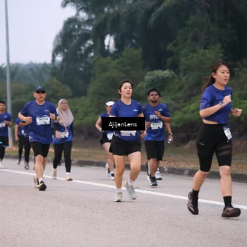 Runner Photo 7377865