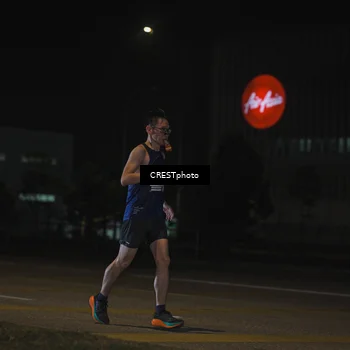 Runner Photo 7377875
