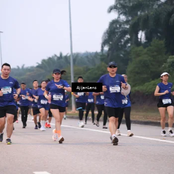 Runner Photo 7377876