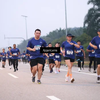 Runner Photo 7377894